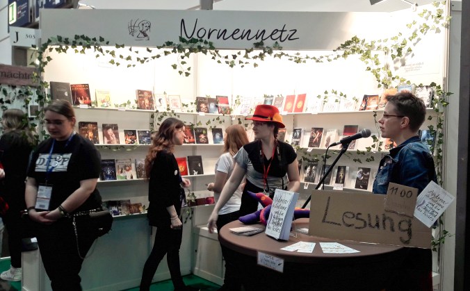 20180316_110204_1_Ela