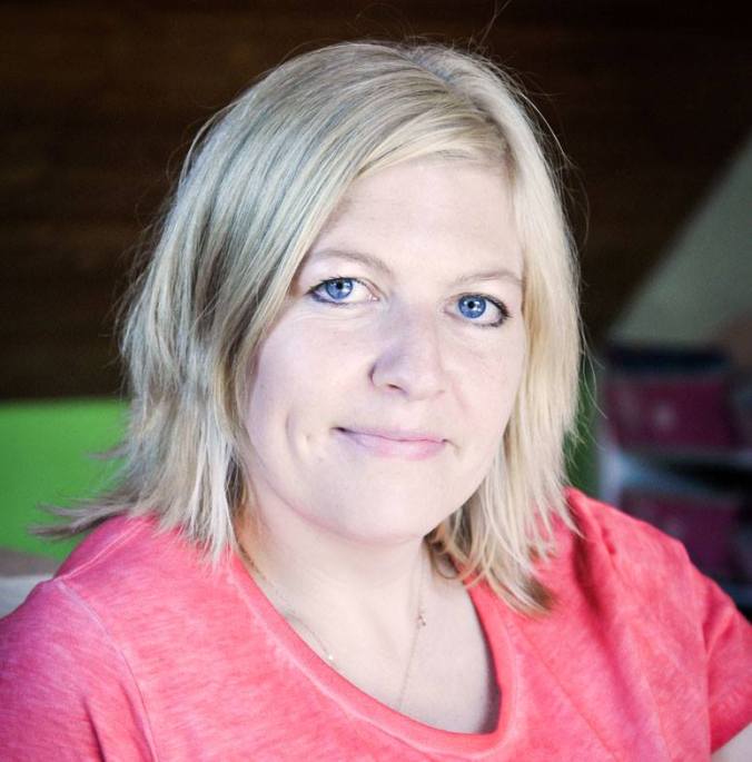 44254568_887313648129919_8398170538526113792_n